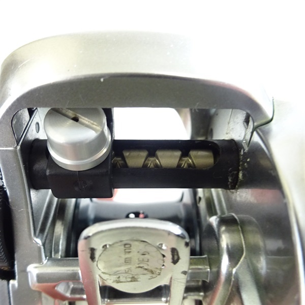 １６メタニウムＭＧＬＨＧ左